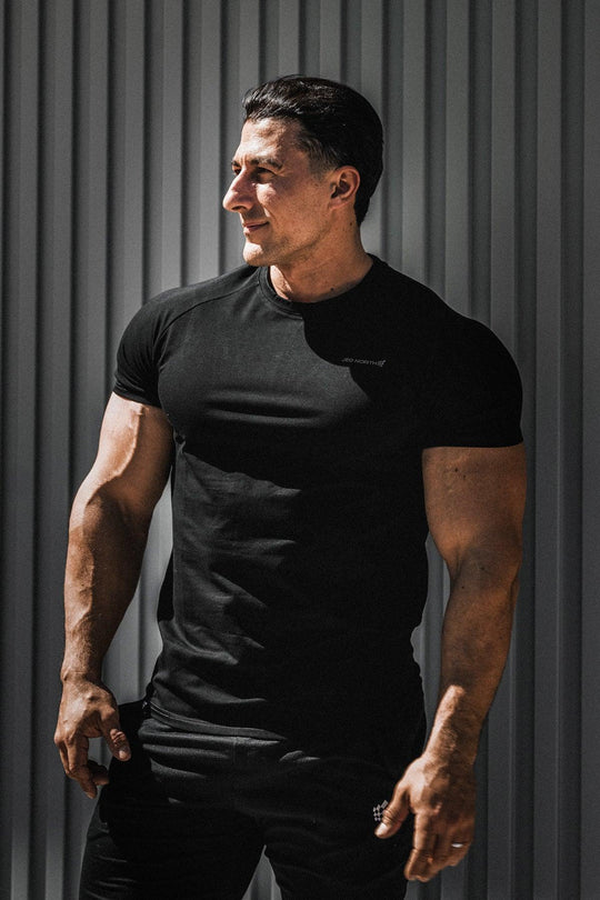 Titan 2.0 Muscle-Fit T-Shirt - Black