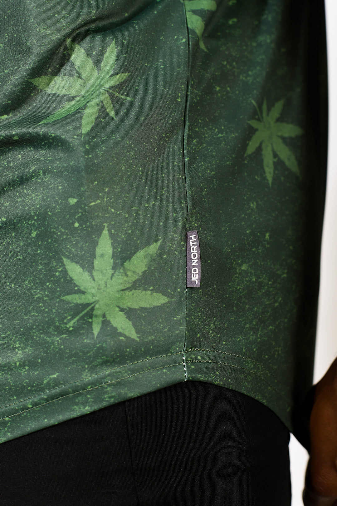 Graphic Muscle Stringer - Weed