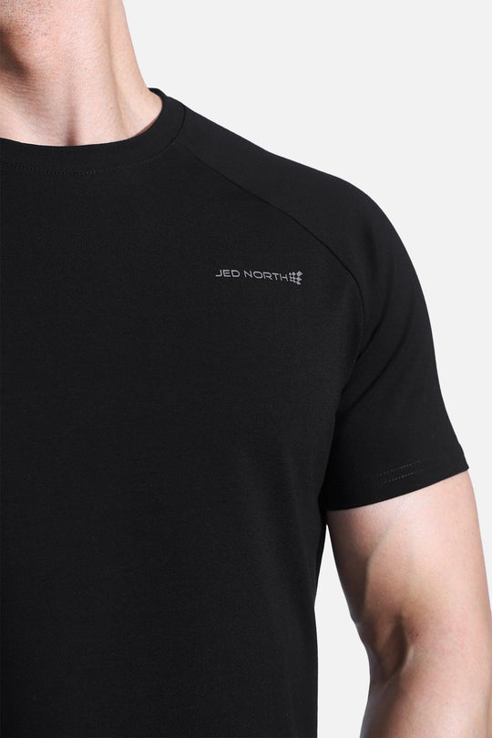 Titan 2.0 Muscle-Fit T-Shirt - Black