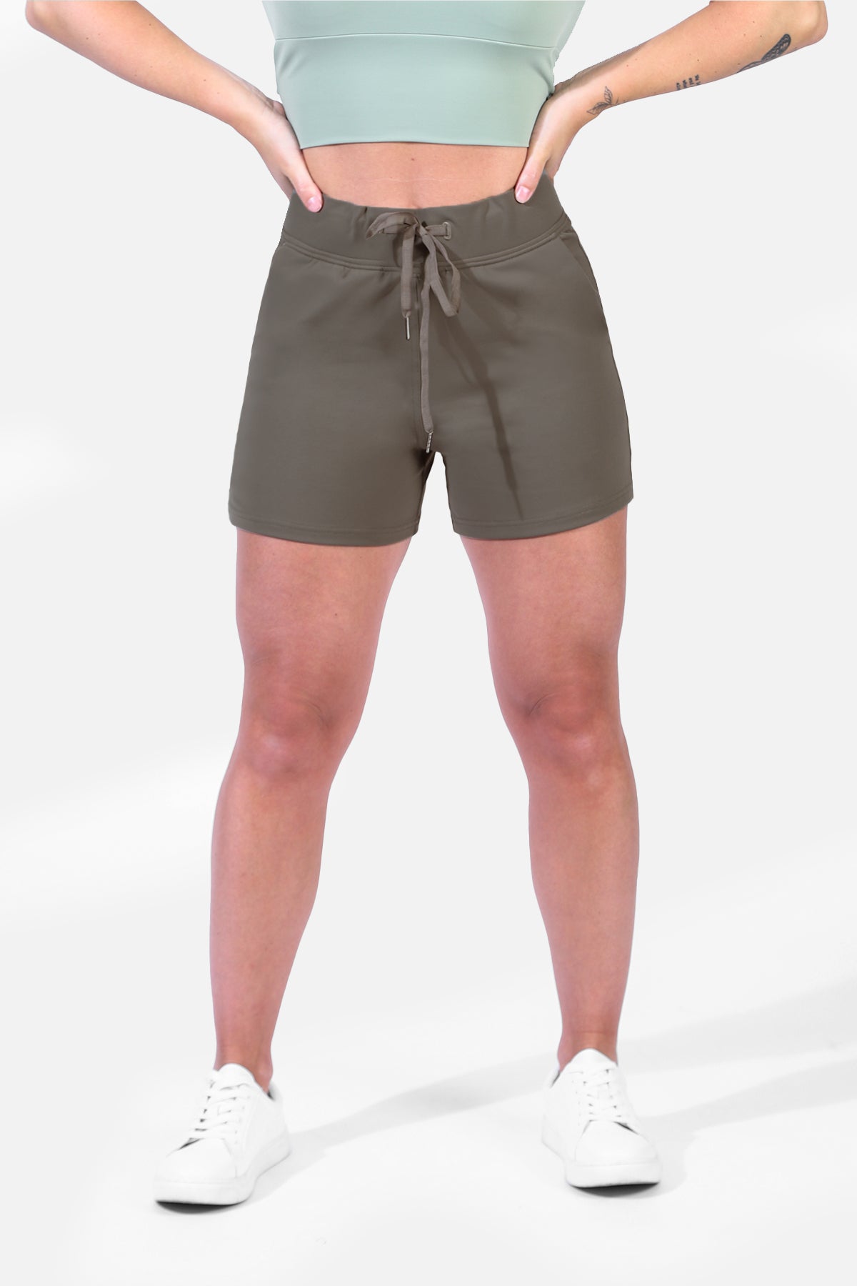 Serene Shorts - Olive