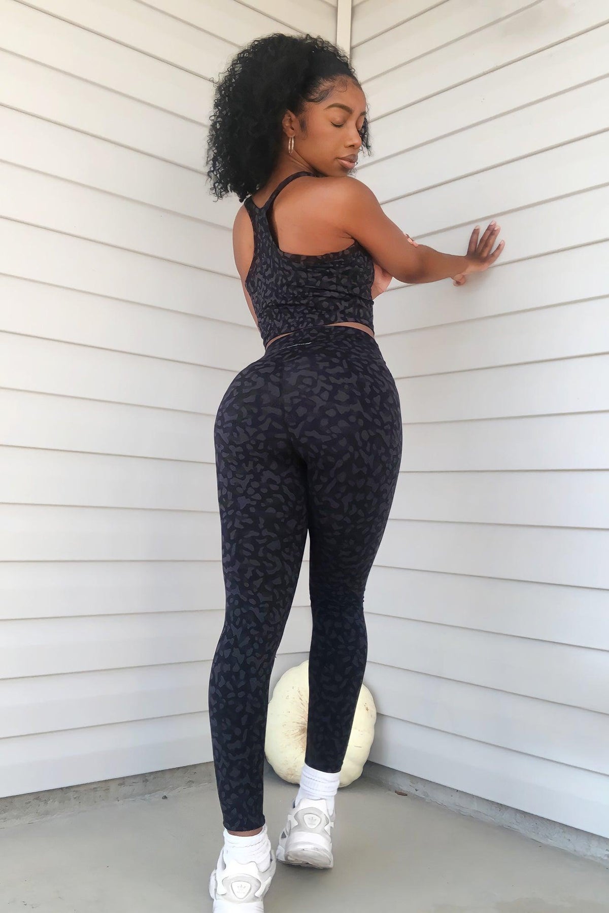 Flow High Rise Leggings - Leopard - Jed North Canada